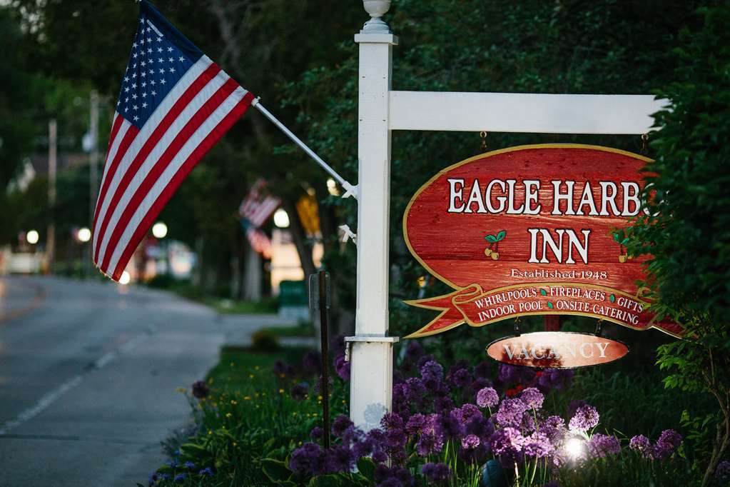 Eagle Harbor Inn Ephraim Exterior photo